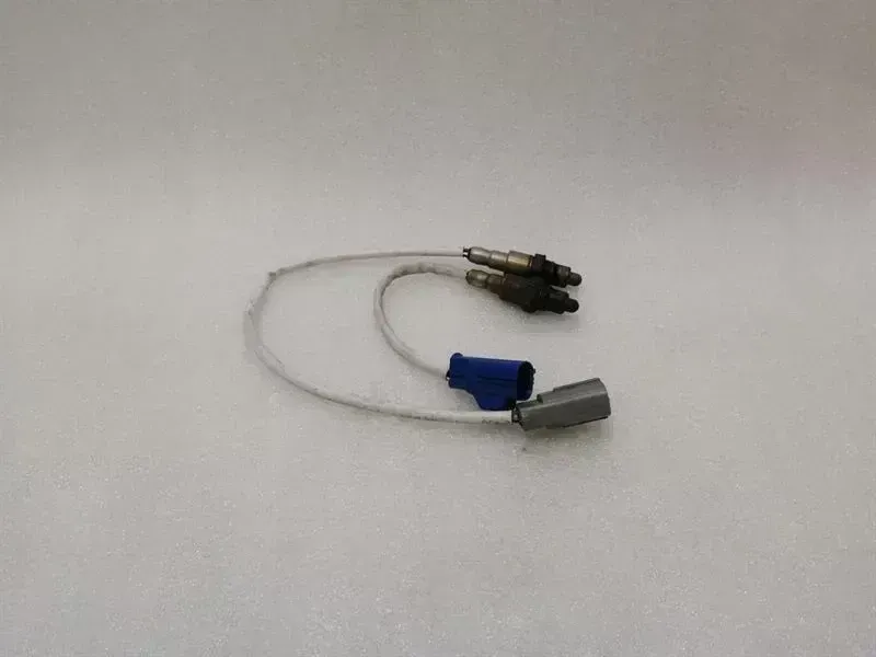 Land Rover Range Rover Sport (L494) Land Rover Range Rover Sport L494 Oxygen Sensor CPLA-9G444-FA Oxygen Sensor Body type: SUV
Fuel: Petrol