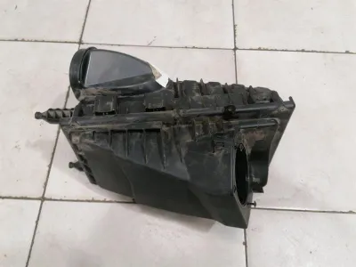 Land Rover Range Rover Sport L494 Въздушна кутия KK5M-9601-AB Кутия за въздушен филтър ЛЯВА