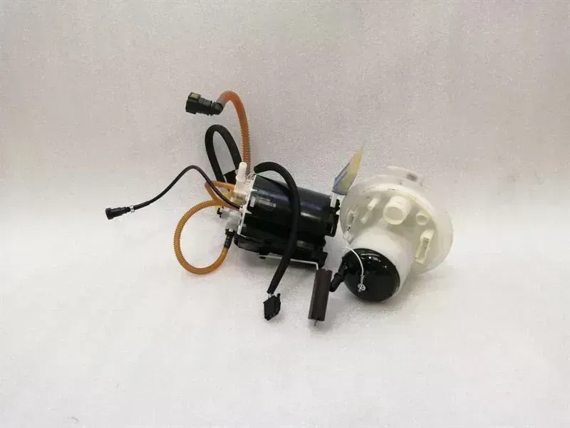 Land Rover Range Rover Sport (L494) Range Rover Sport L494 Fuel Pump Electric DPLA-9H307-AA Fuel Pump 5.0 SVR Body type: SUV
Fuel: Petrol