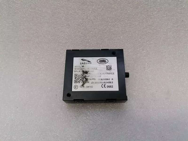 Land Rover Range Rover Sport (L494) LAND ROVER Range Rover Sport L494 SIM Module DPLA-70722-AB SIM Card Control Unit Body type: SUV
Fuel: Petrol