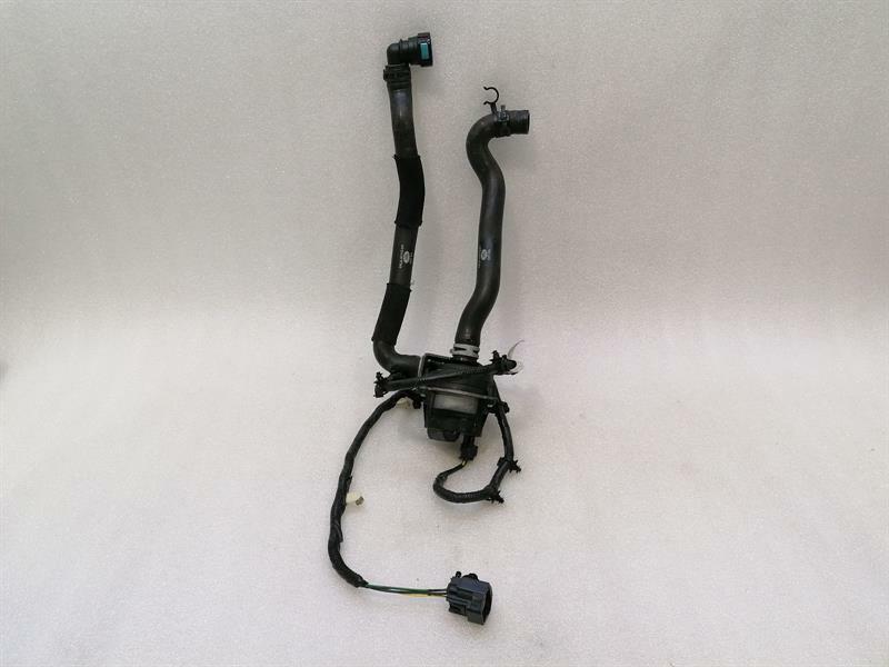 Land Rover Range Rover Sport (L494) LAND ROVER Range Rover Sport L494 Cooling Pump EX53-8501-AA Coolant Pump Body type: SUV
Fuel: Petrol