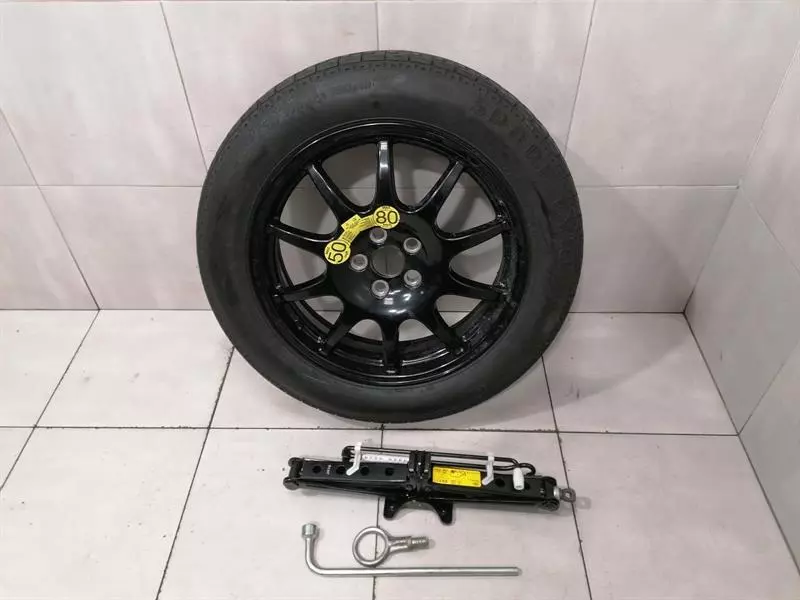Land Rover Range Rover Sport (L494) LAND ROVER Range Rover Sport L494 SAVER KIT CPLA-1007-AB Jack Body type: SUV
Fuel: Petrol