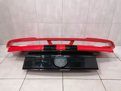 FORD MUSTANG MK6 S550 BAŽGĀJA VĀKS FR3Z-6340110-A BAŽGAS VĀKU SPOILERA KAMERAS KOMPLEKTS