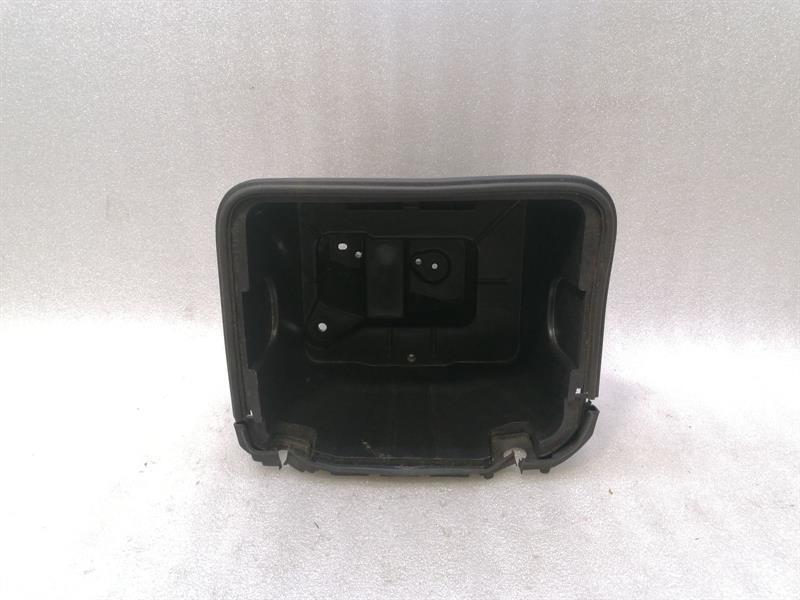 Ford Mustang 2023-... FORD MUSTANG MK5 S550 SHELBY GT350 FR3B-10723A BATTERY TRAY BATTERY TRAY