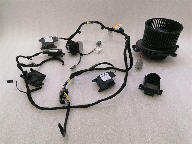 Ford Mustang 2023-... Ford Mustang MK6 S550 Heater Blower Set GR3B-19845-BB RHD RIGHT HANDLEBAR