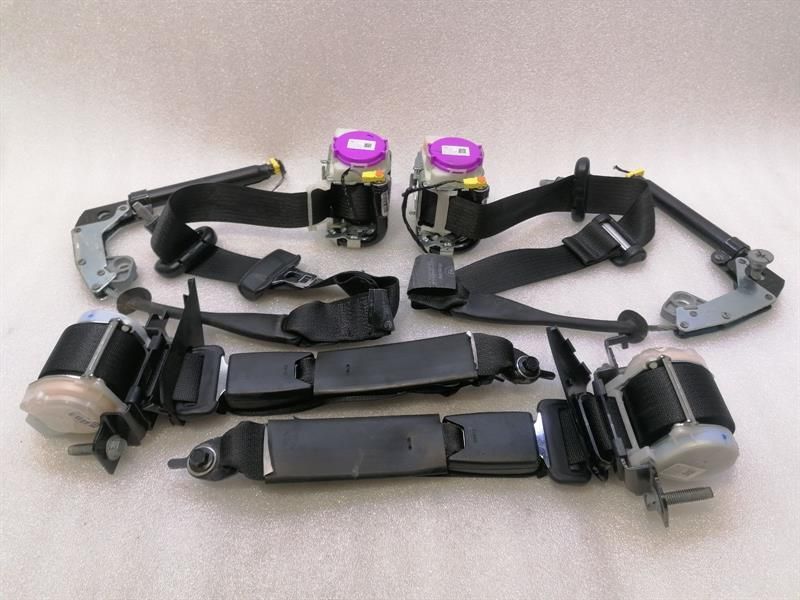Ford Mustang MK6 S550 Seatbelt SET of 4 GR3B-63612D64-AF Seat Belt SET