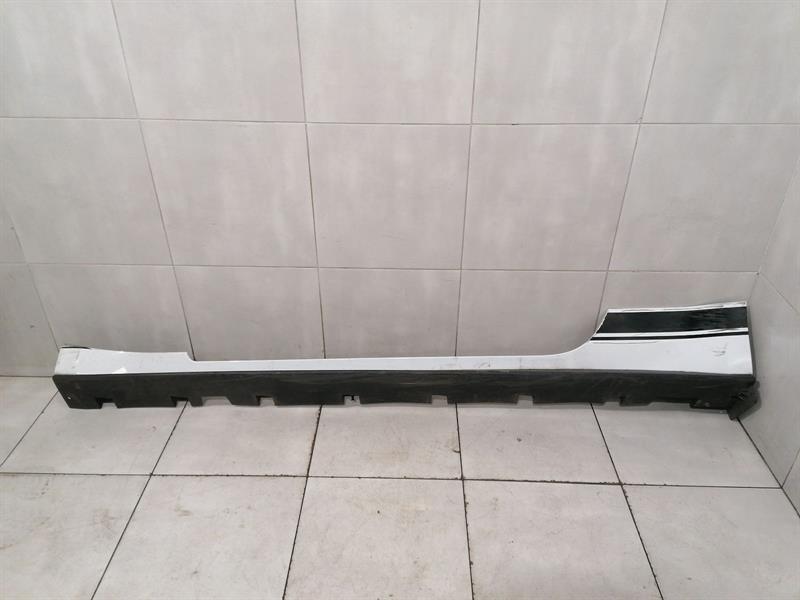 Ford Mustang 2023-... Ford Mustang MK6 S550 Side Skirt FR3B-6310155-AN Side Sills