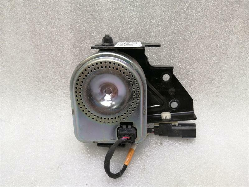 Ford Mustang 2023-... Ford Mustang MK6 S550 ECU Alarm GR3T-19N217-AD Siren Alarm Horn Alarm System