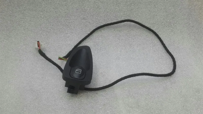 Mercedes SL R230 RHD window switch A2308203010 right handlebar.
