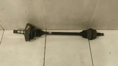 Mercedes SL R230 piedziņas vārpsta aizmugurējā labā A2303505510 aizmugurējā labā piedziņas vārpsta