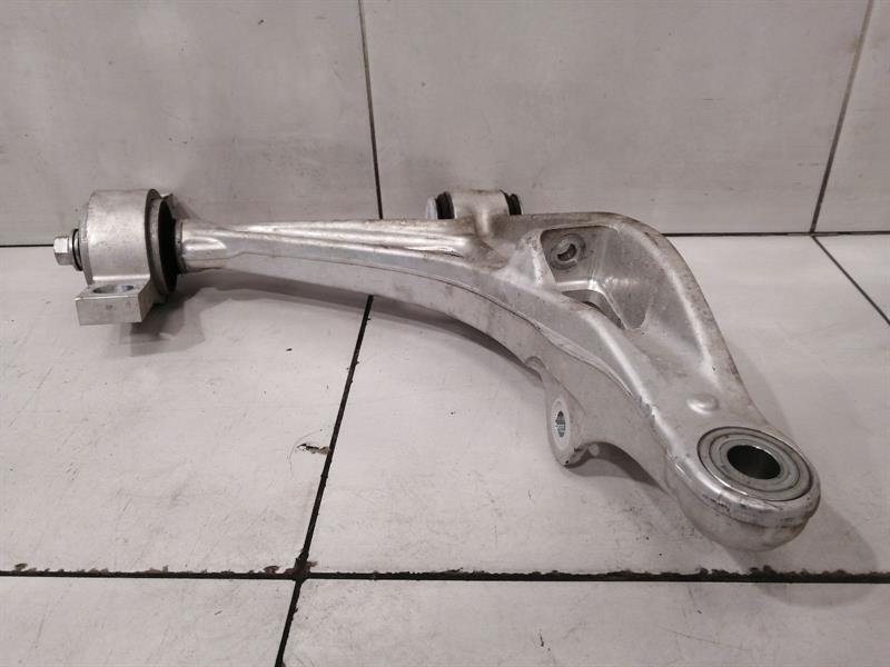 Lexus RC 2014-... LEXUS RC F TRACK XC10 Left Front Wishbone 48640-24030 Front Left Handlebar