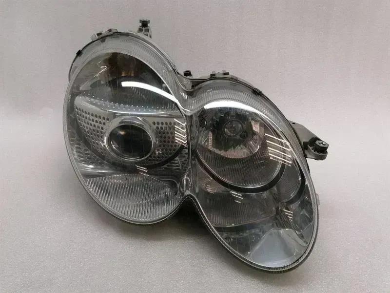 Mercedes-Benz A (W169) Right Headlamp