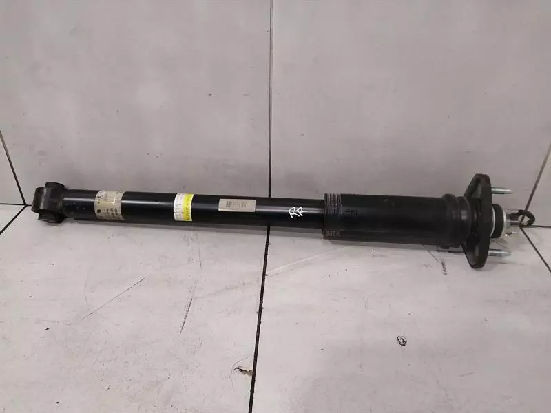 Lexus RC 2014-... LEXUS RC F TRACK XC10 Shock Absorber Rear 48530-24400 Shock Absorber Rear