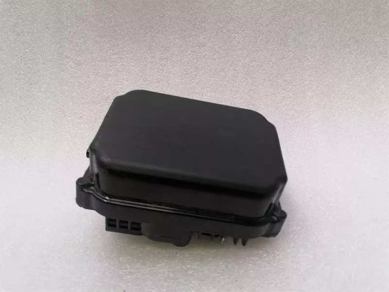 Lexus RC 2014-... LEXUS RC F XC10 Distronic Radar Module 88210-48071 Adaptive Cruise Control Unit