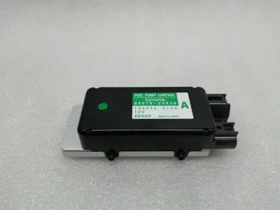 Lexus RC F TRACK XC10 Kraftstoffpumpenmodul 89570-24030 Benzinpumpen-Steuergerät