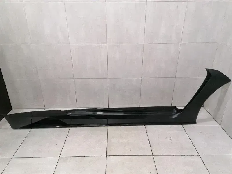 Lexus RC Lexus RC F TRACK XC10 side skirt 75850-24110 side skirts Body type: Coupe
Fuel: Petrol