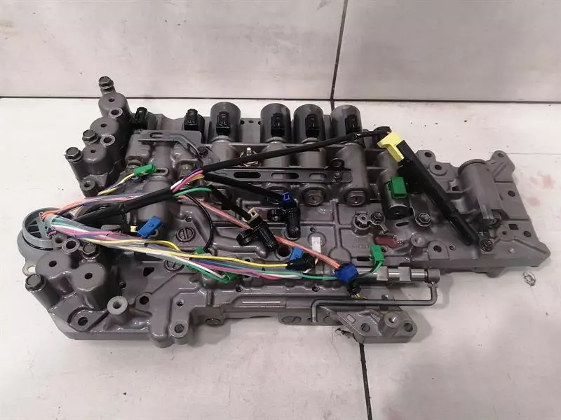 Lexus RC 2014-... LEXUS RC F TRACK XC10 Gearbox 35410-24240 Transmission HYDRAULICC UNIT