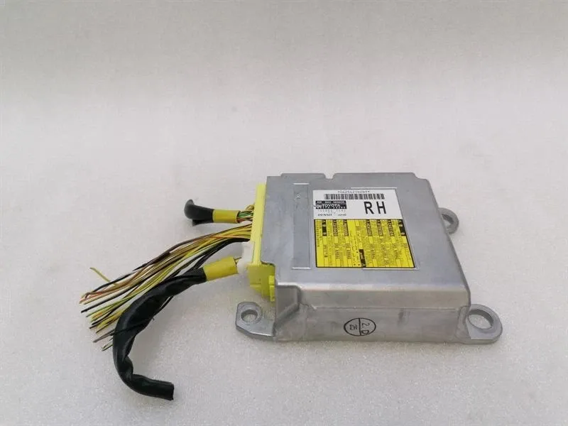 Lexus RC F Track XC10 Safety Module ECU 89170-24290 Air Control Unit SRS