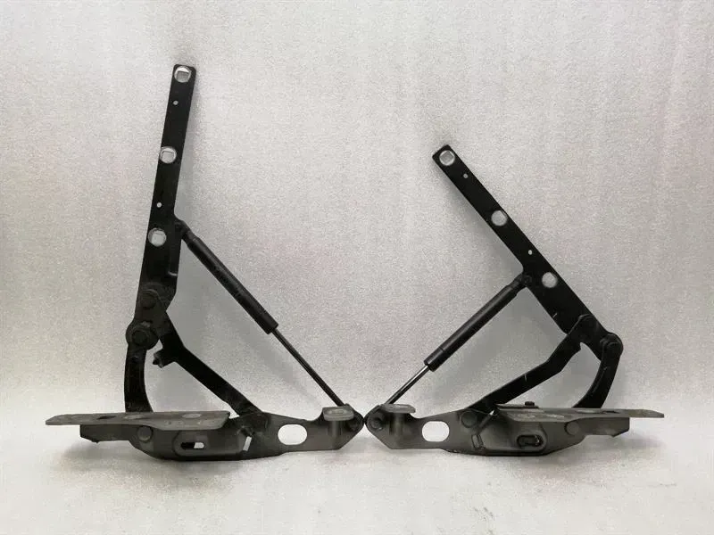 Mercedes-Benz A (W168) Mercedes SL R230 Bonnet hinge set A2308800228 hood hinge set Body type: Convertible
Fuel: Petrol