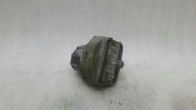 Audi RS6 4F Монтаж на двигателя 4F0199379BN Държач на двигателя 5.0 V10