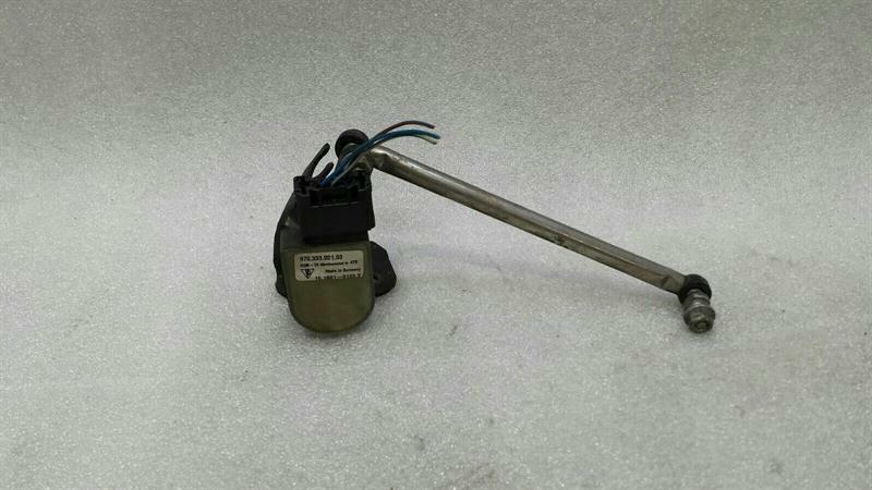 Porsche Panamera Porsche Panamera 970 rear left headlight level sensor 97033302103 level sensor Body type: Saloon
Fuel: Petrol