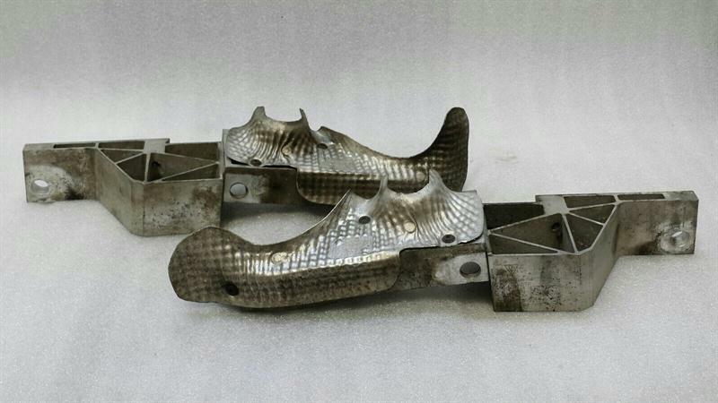 Porsche Panamera Porsche Panamera 970 holder bracket 97034111407 holder carrier Body type: Saloon
Fuel: Petrol