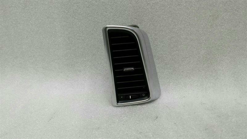 Porsche Panamera Porsche Panamera 970 air vent left 97055535100dap ventilation nozzle ventilation grille L Body type: Saloon
Fuel: Petrol