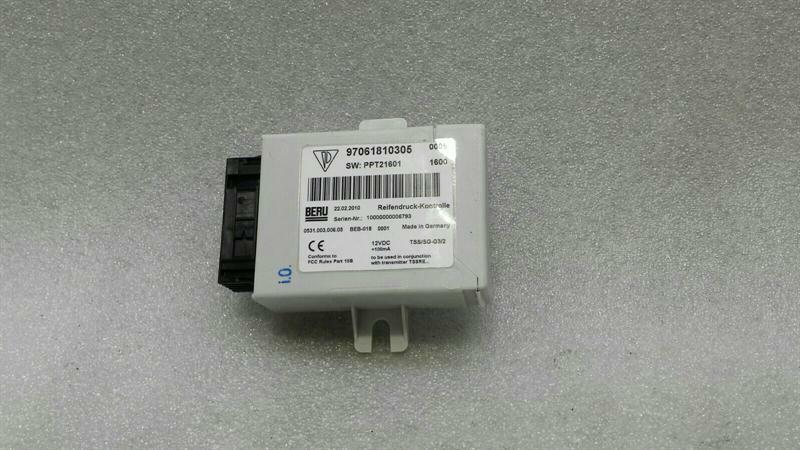 Porsche Panamera Porsche Panamera 970 RDK Electronic Module 97061810305 Control Unit RDK Body type: Saloon
Fuel: Petrol
