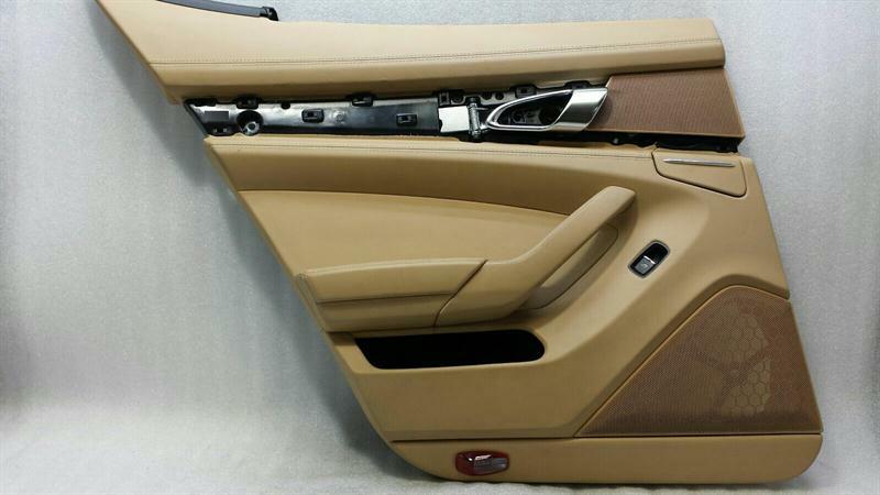 Porsche Panamera Porsche Panamera 970 Card Rear Left 970555913137J0 Door Panel Rear Left Body type: Saloon
Fuel: Petrol