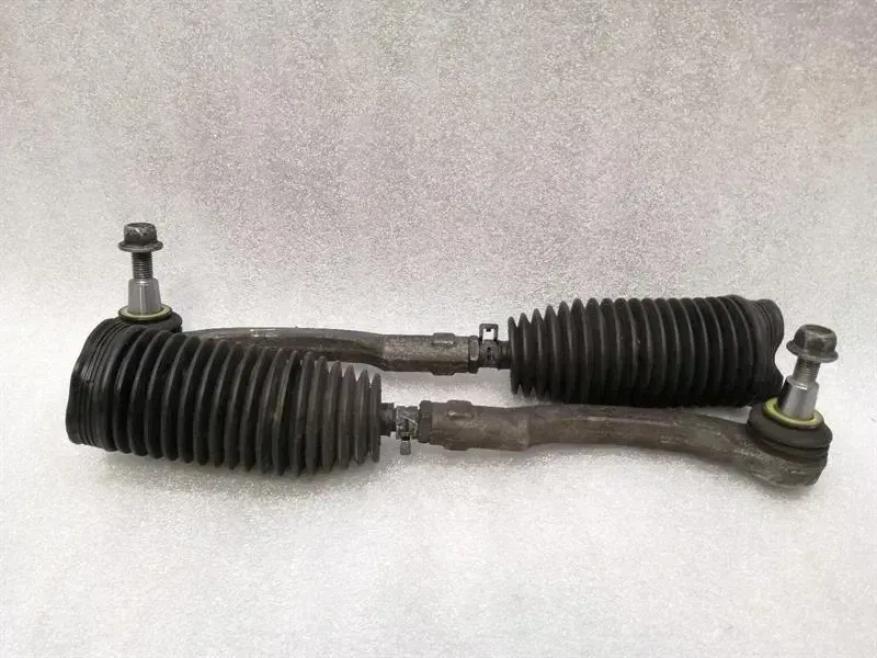 Porsche Panamera Porsche Panamera 970 Power Steering Joints 97034700514 Steering Gear JOINTS Body type: Saloon
Fuel: Petrol