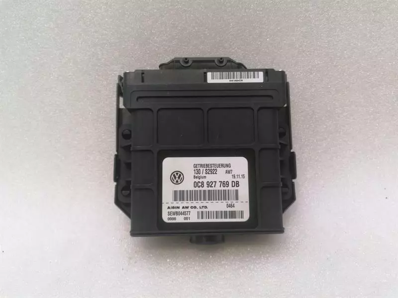 Porsche Cayenne Porsche Cayenne 958 92A Gearbox Module 0C8927769DB Transmission Control Module Body type: SUV
Fuel: Petrol