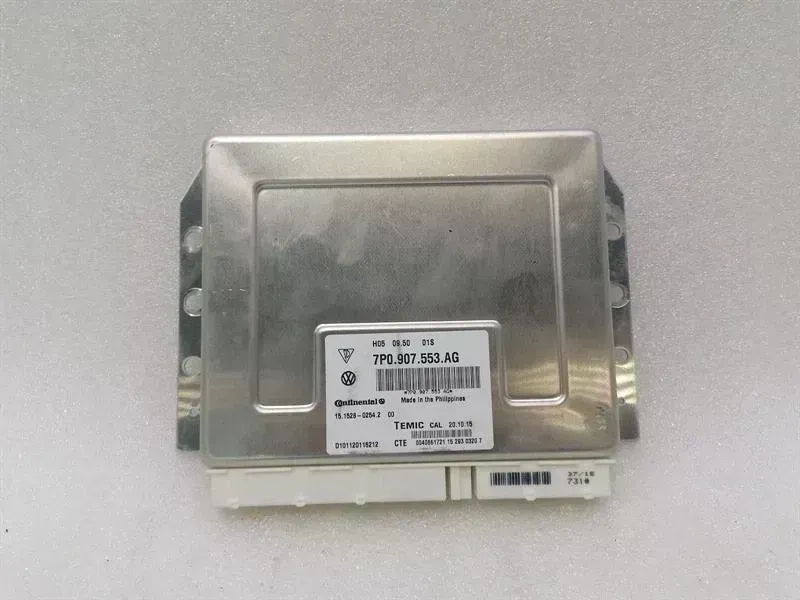 Porsche Cayenne Porsche Cayenne 958 92A Air Suspension Control Module 7P0907553AG Control Unit Body type: SUV
Fuel: Petrol