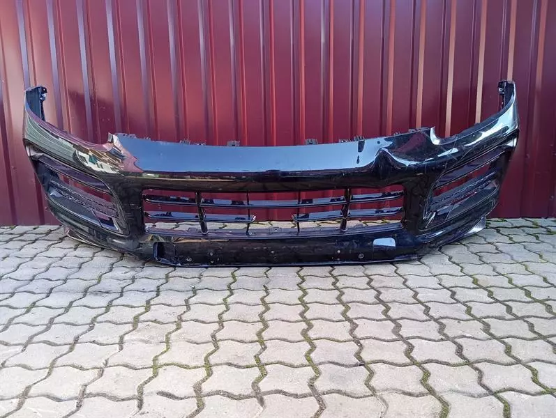 Porsche Cayenne Porsche Cayenne 9y0 E3 Front Bumper 9Y0807221B Front Bumper GTS Body type: SUV
Fuel: Petrol