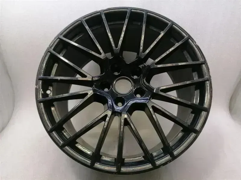 Porsche Cayenne Porsche Cayenne 9y Alloy Wheel 9Y3601025AC Alloy Rim RS Spyder, 11J x 21 ET49 Body type: SUV
Fuel: Petrol