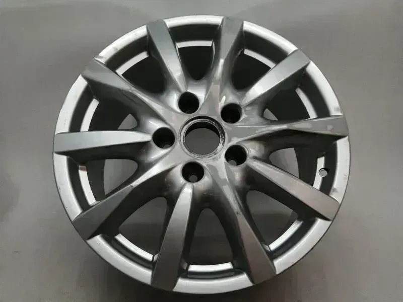 Porsche Cayenne Porsche Cayenne 958 92A Alloy Wheel 7P5601025T Alloy Wheel Body type: SUV
Fuel: Petrol