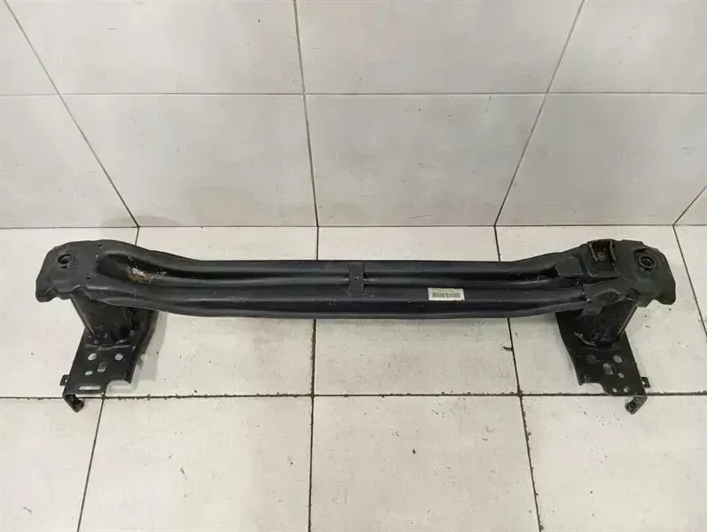 Porsche Cayenne Porsche Cayenne 958 92A Front Bumper Beam 95850510901 Front Bumper Carrier Body type: SUV
Fuel: Petrol