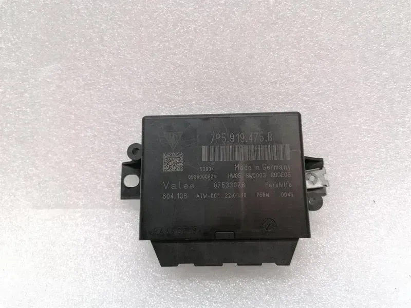 Porsche Cayenne Porsche Cayenne 958 92a Electronic Module 7P5919475B Control Unit PDC Body type: SUV
Fuel: Petrol