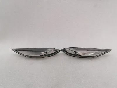 Комплект странични мигачи Porsche Cayenne 958 92A 7P5949101A Комплект странични мигачи