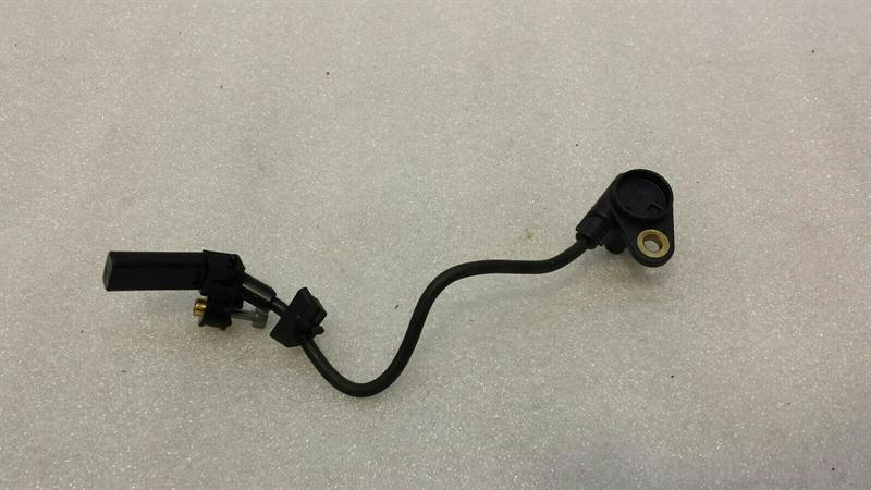 BMW 1 (E81 / E82 / E87 / E88) BMW 1 Series E87 Crankshaft Position Sensor 7595860 Sensor Crankshaft Body type: Hatchback
Fuel: Petrol