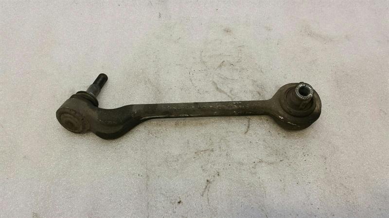 BMW 1 (E81 / E82 / E87 / E88) BMW 1 Series E87 Right Front Wishbone 6763700 Front Right Wishbone Body type: Hatchback
Fuel: Petrol