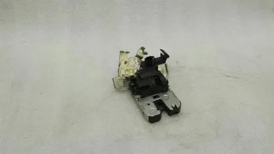 Audi S3 8P boot lock 8K9827505 tailgate lock