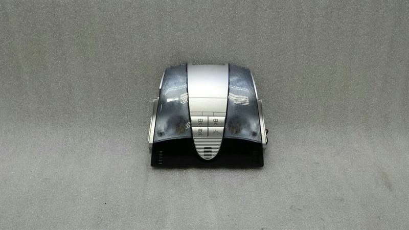 Mercedes-Benz SLK (R171) Dome Light Mercedes SLK R171 Dome Light A1718201910 Interi...