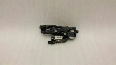 Mercedes S-Class W221 Rear Left Handle Carrier A2217600734 Door Handle Carrier Left
