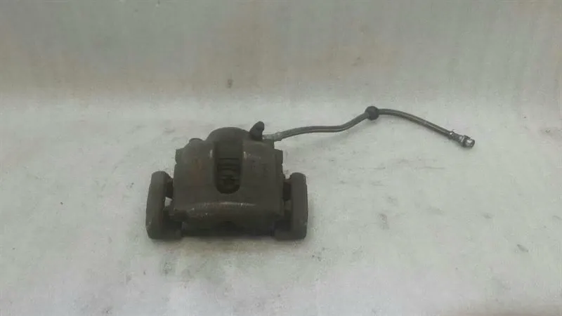 BMW Z4 E85 E86 right front caliper 6758114 caliper front right