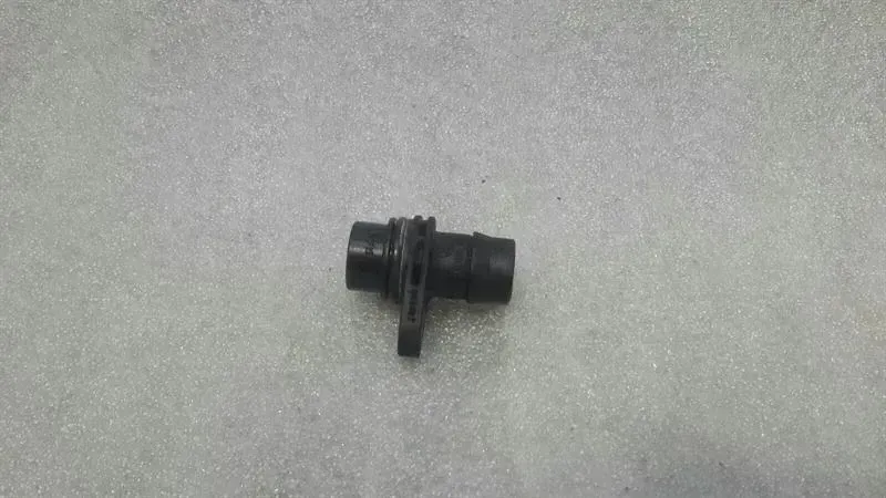 BMW 3 (E90 / E91 / E92 / E93) BMW 3 Series E92 None Return Sensor 7836553 Check Valve