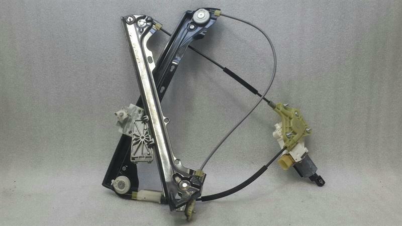 BMW 3 (E90 / E91 / E92 / E93) BMW 3 Series E92 Left Front Door Winder 51337193455 Window Regulator Front Left
