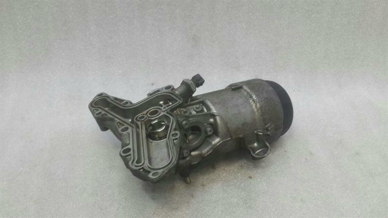 BMW 3 (E90 / E91 / E92 / E93) BMW 3 Series E92 E90 M3 Oil Filter Housing 11427841525 Oil Cooler Holder