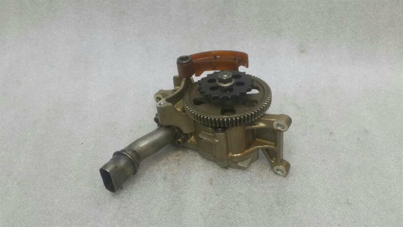 BMW 3 (E90 / E91 / E92 / E93) BMW 3 Series E92 E90 M3 oil pump 7838312 oil pump oil auxiliary pump