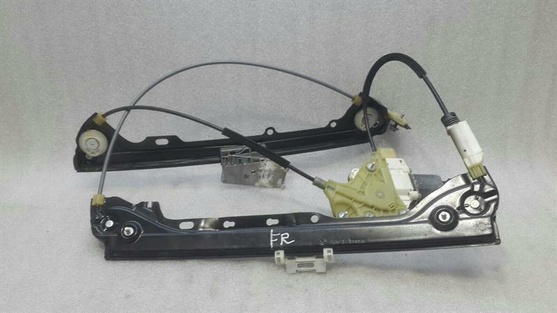 BMW 3 (E90 / E91 / E92 / E93) BMW 3 Series E92 Right Front Door Winder 51337193456 Window Regulator Front Right