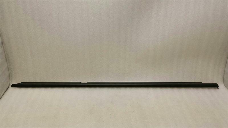 Mercedes-Benz A (W169) Mercedes S-Class W221 Rear Right Body Moulding A2216903880 Strip Rear RE LWB Body type: Saloon
Fuel: Petrol